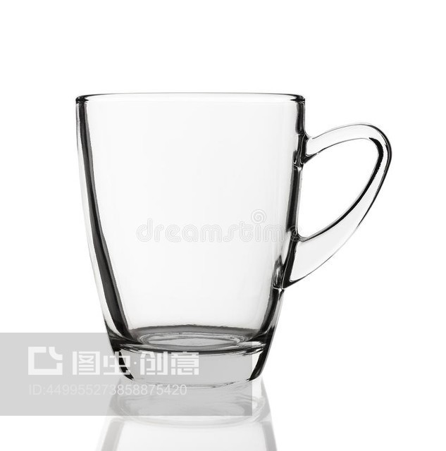 空玻璃杯与满盈的哲学